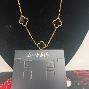 18k Gold-plated stainless-steel necklace clover w/black stone